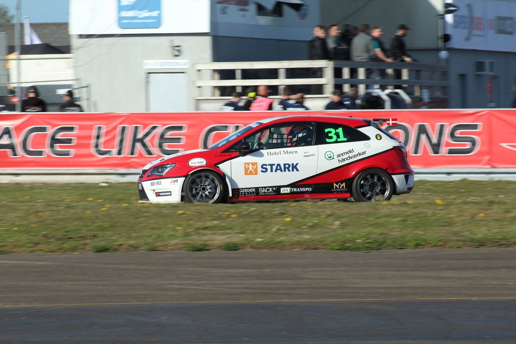 Oliver Rømer var for det meste den nærmeste forfølger til Martin Sørensen, og fik tre podiepladser kørt hjem i weekenden
(Foto: JJ Media)